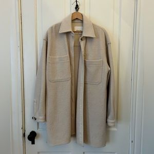 Aritzia Wilfred 100% wool shacket in heather bone